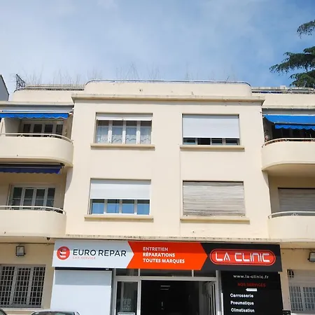 2 Palais Justinia *