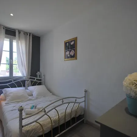 2 Palais Justinia