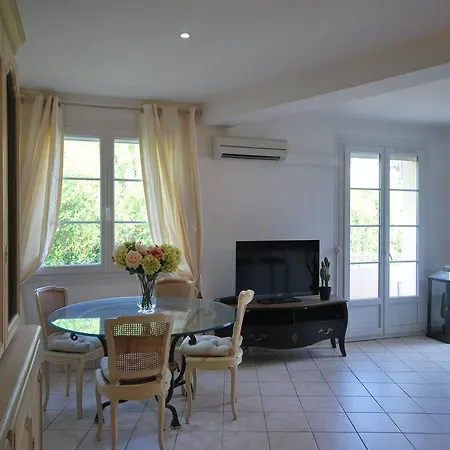 2 Palais Justinia Cannes